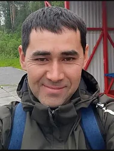 Photograph of Денис Илгамович Икбаев