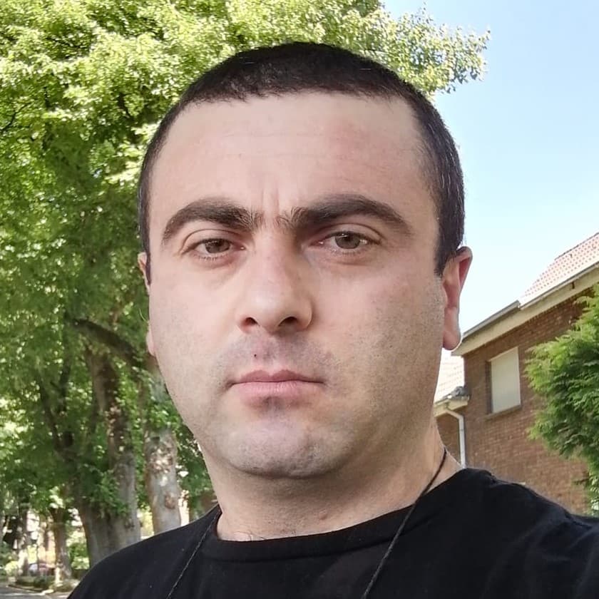 Photograph of Manuchar Mikeladze